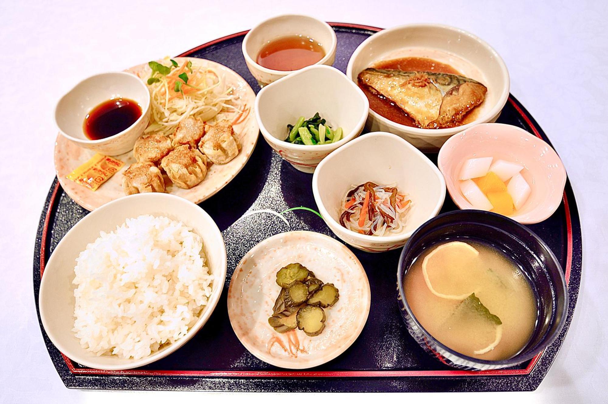 Hiroshima Ekimae Universal Hotel Екстериор снимка